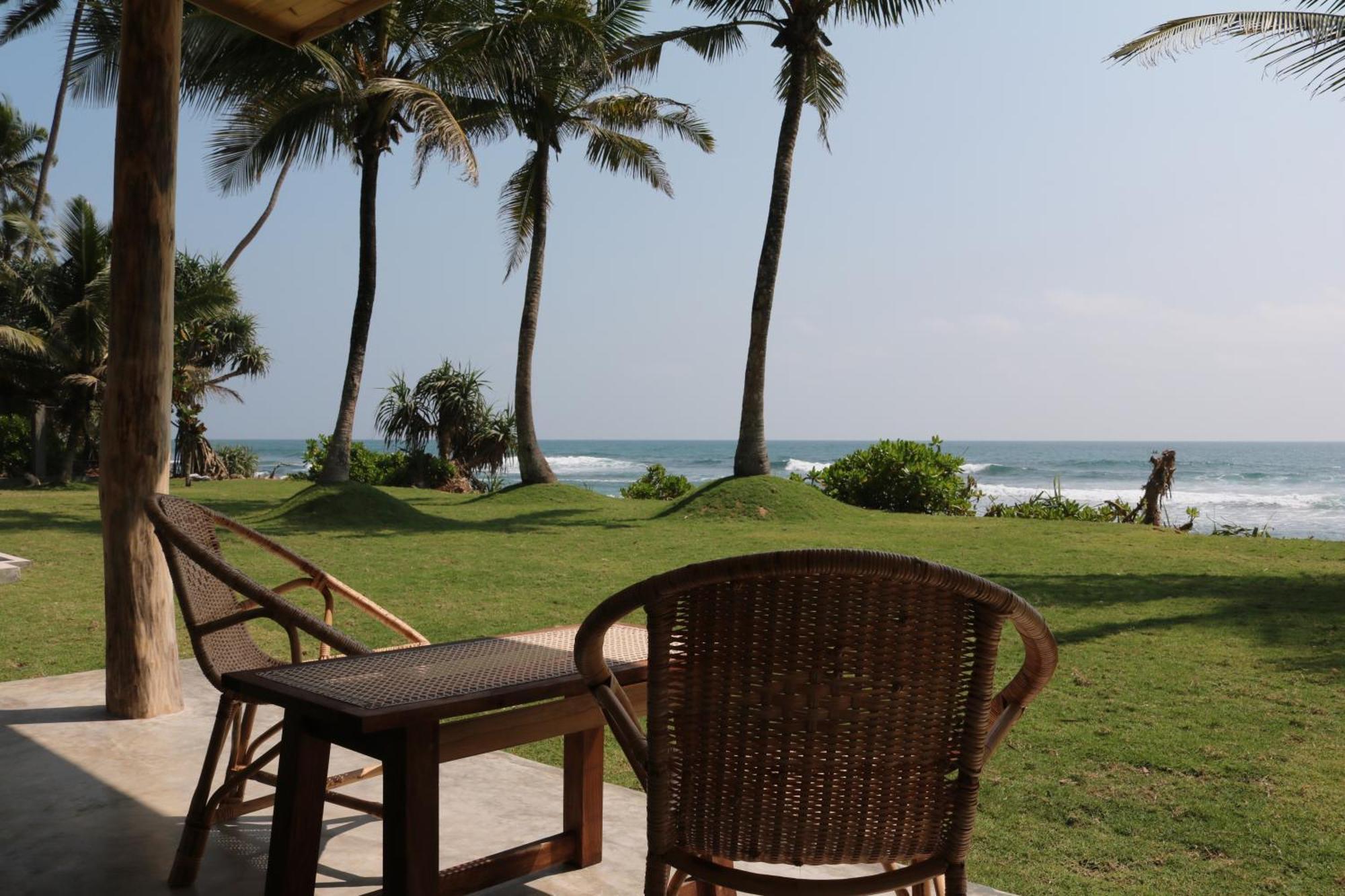 Swell Shacks Hotel Matara Exterior foto